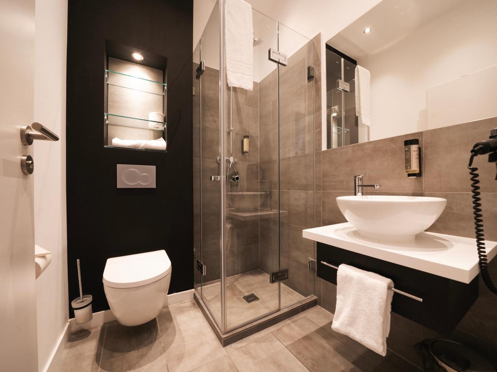 Juststay Grevenbroich Hotel & Apartments Luaran gambar